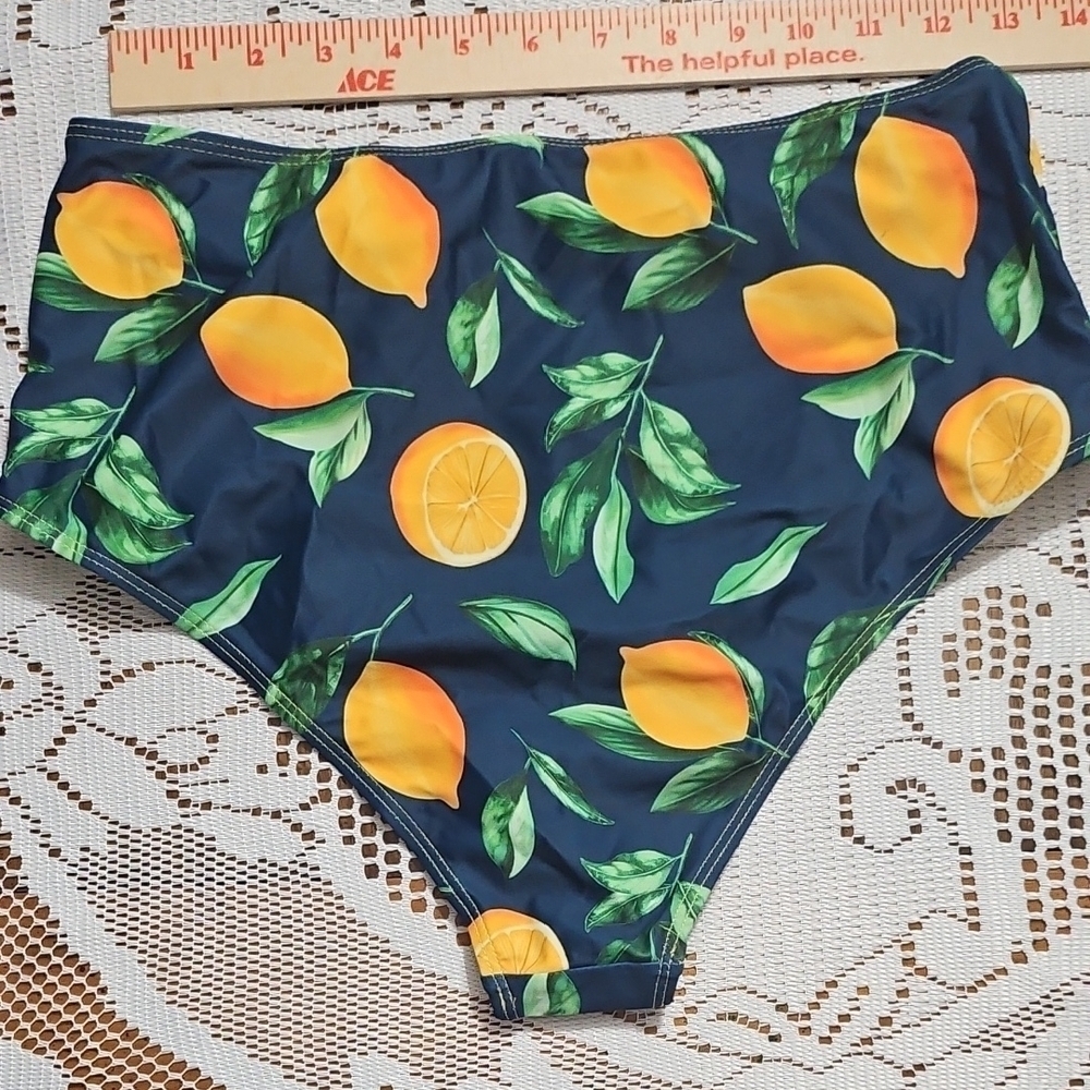 NWT Lemon Print Bikini Bottom - Picture 4 of 5